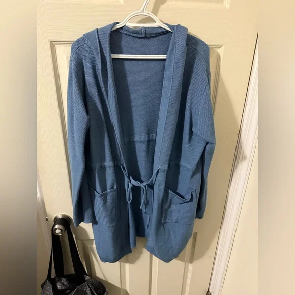 Blue Hooded Cardigan with Pockets - Picture 3 of 4
